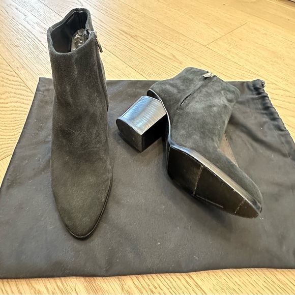 Alexander Wang Suede Gabi boots in black - Picture 2 of 5